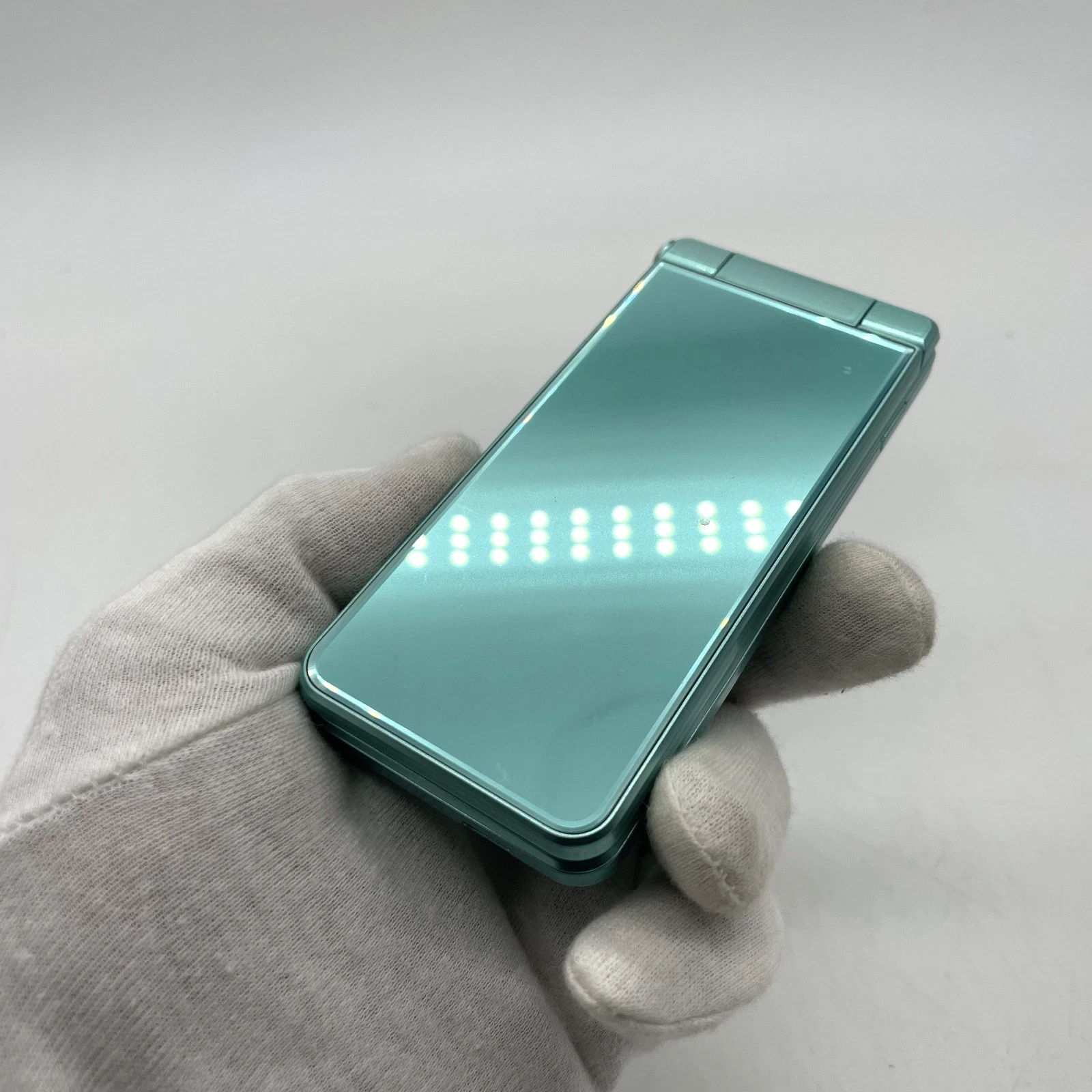 SHARP AQUOS Keitai 2 601SH Green Unlocked 4G Android Flip Phone Tested Japan