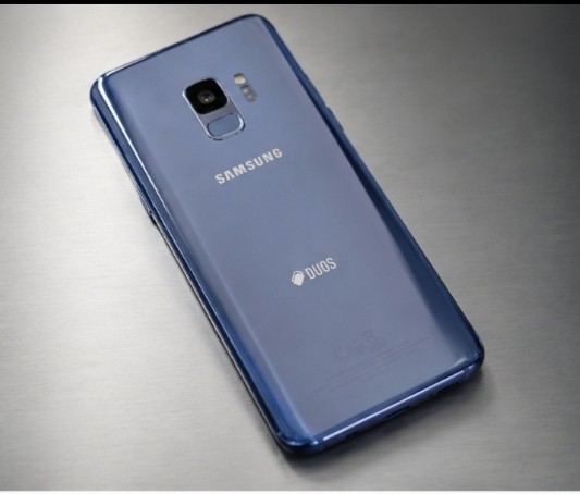 SAMSUNG S9 Blue