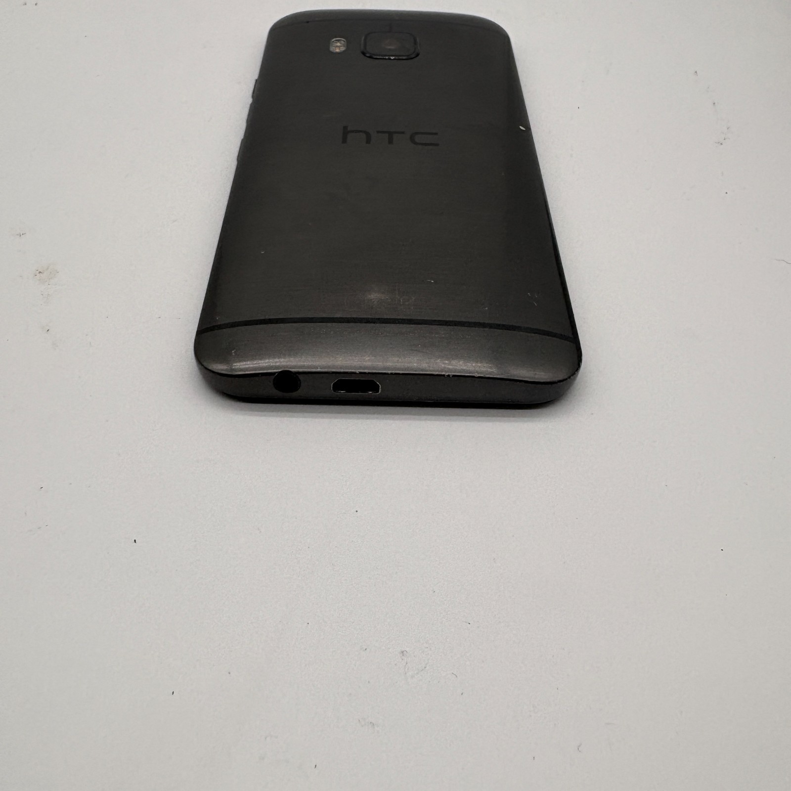 HTC One M8 Smartphone Working Gray Android Phone 32GB
