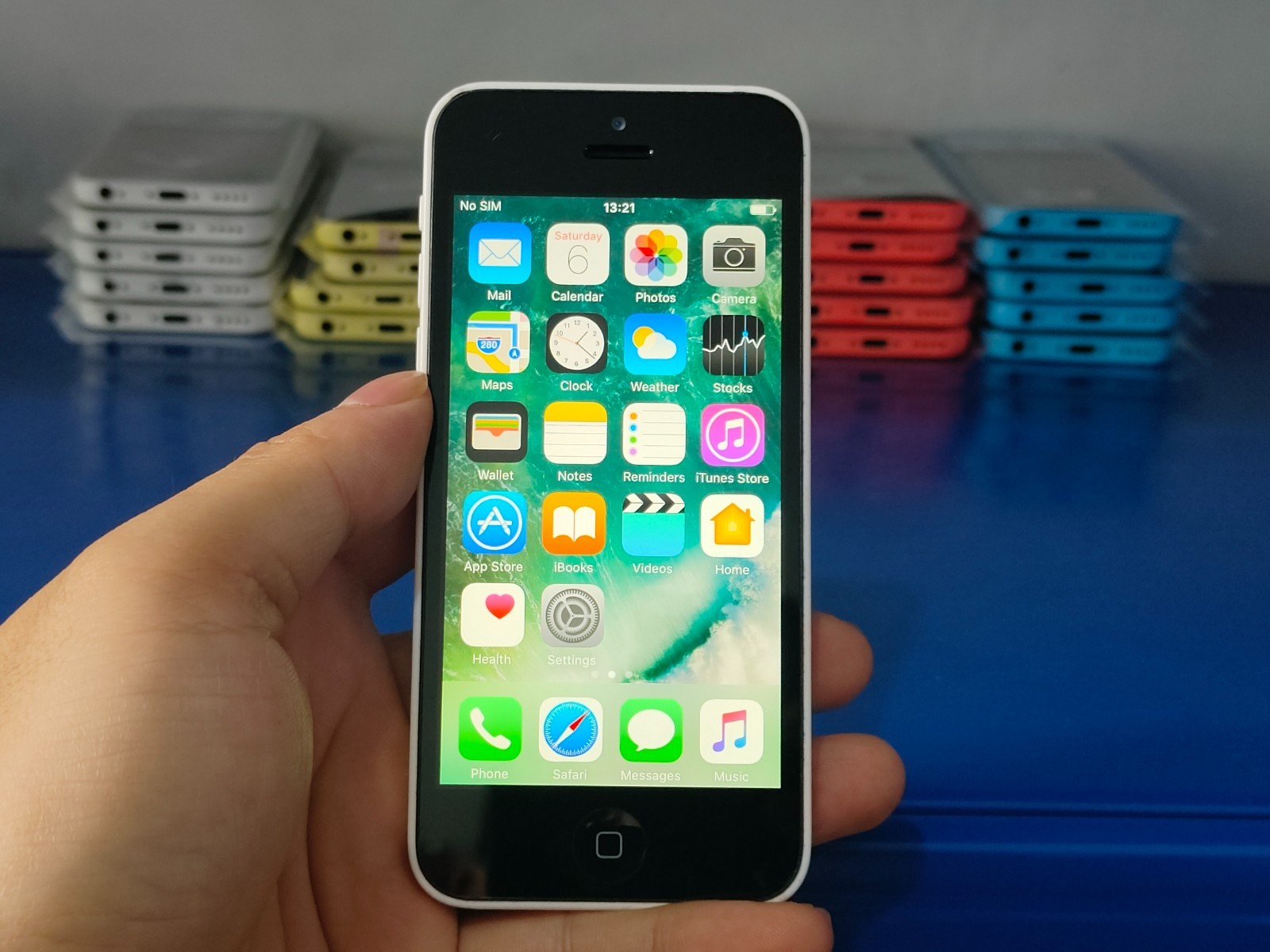 Apple iPhone 5c 8/16/32GB UNLOCKED ALL COLOR 4'' 8MP GOOD GIFT Tested Working