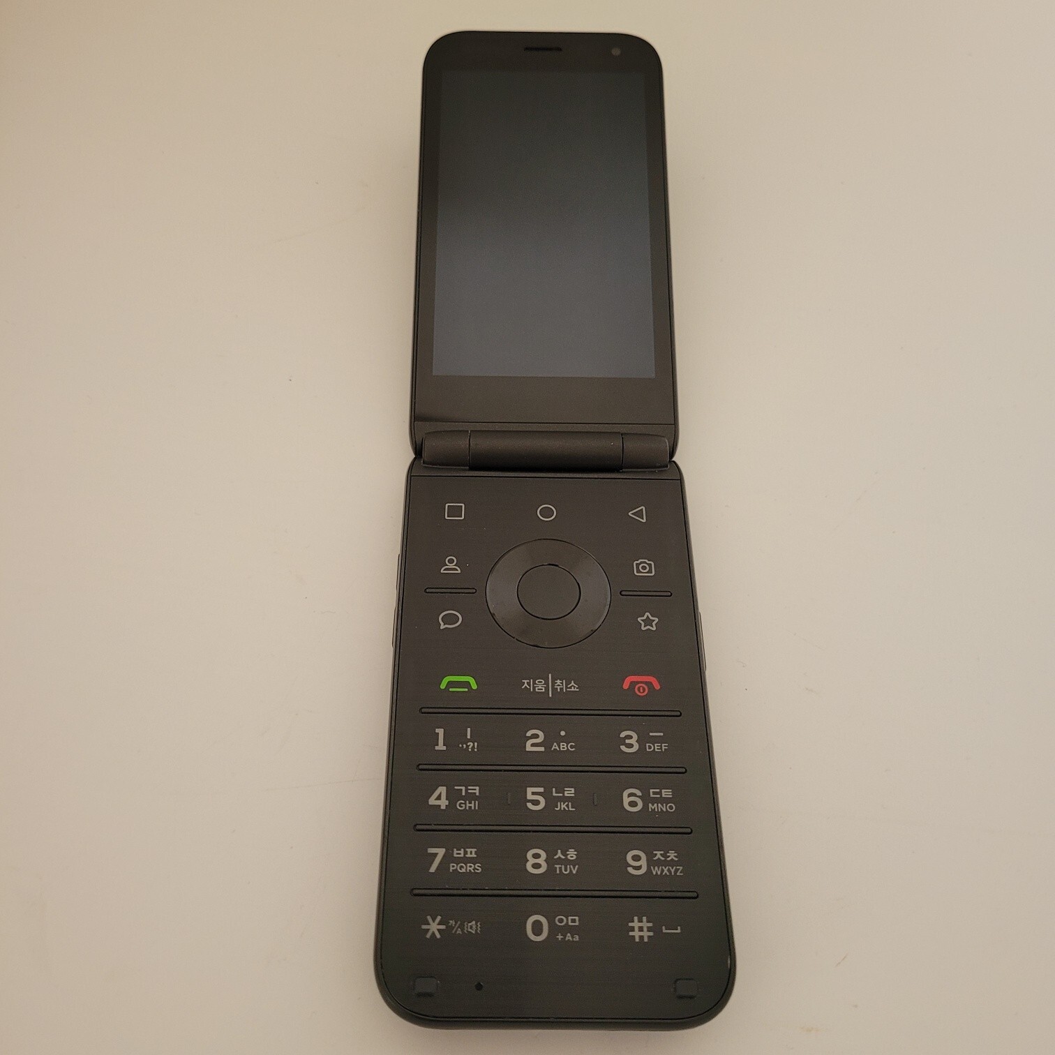 ALT MIVE AT-M120 Style Folder cell phone 32GB LTE/3G Black Unlocked